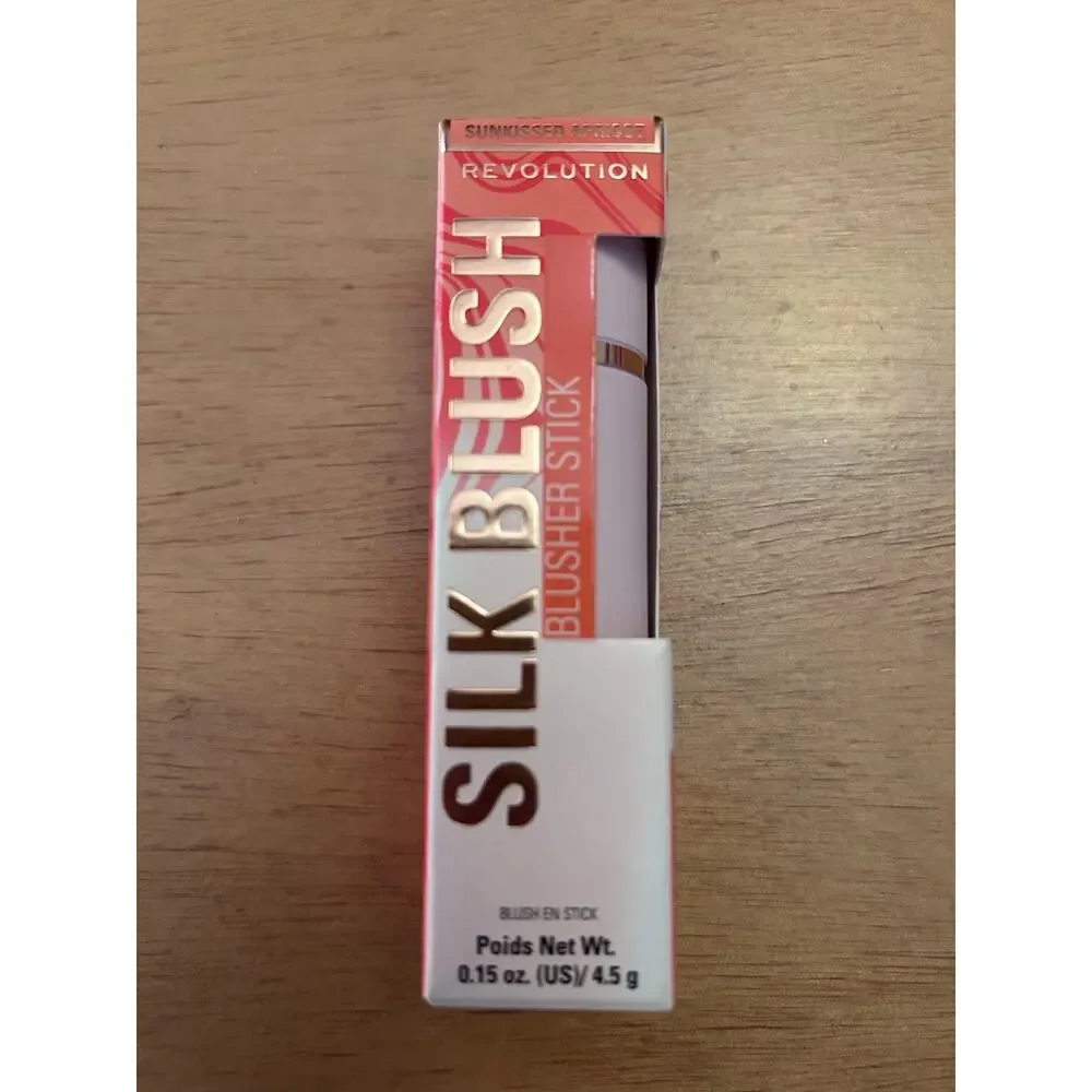 New Revolution Silk Blush Sun-kissed Apricot Cream to Powder Marble Effect 0.15